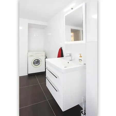 Villa Z - Apartment With Private Parking Brno Exterior photo